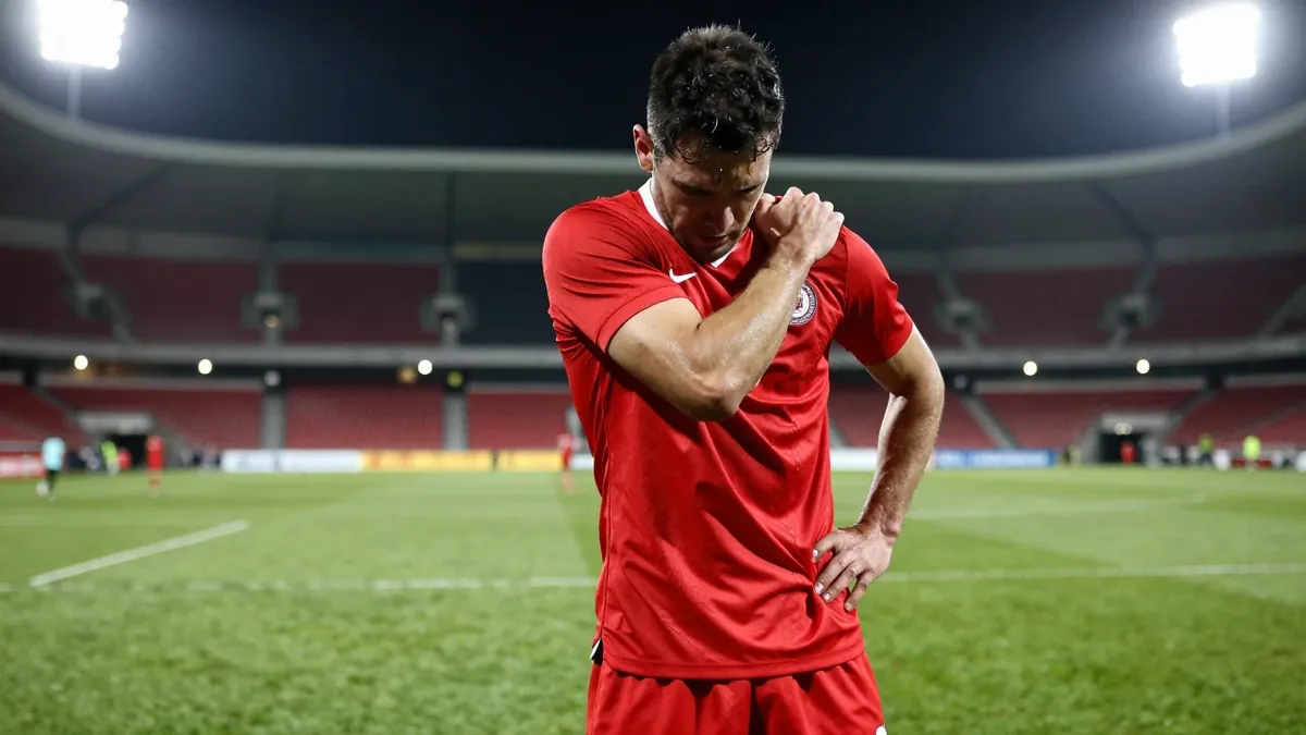 Stephen Eustaquio's shoulder injury is not considered serious after an X-ray, Canada Soccer has confirmed, following the...